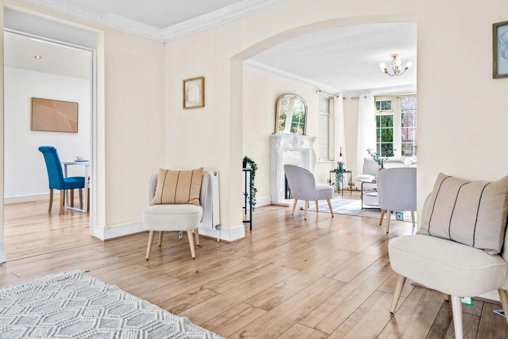 Spacious 5 Bedroom House Nottingham Exteriör bild