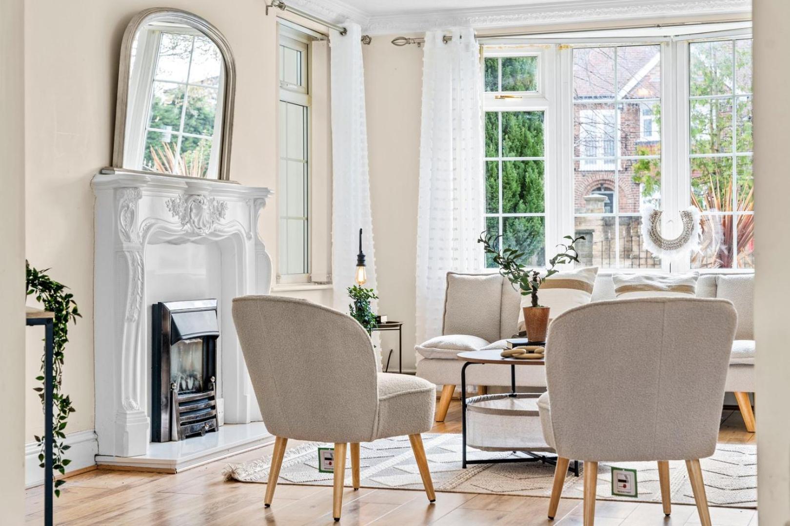 Spacious 5 Bedroom House Nottingham Exteriör bild
